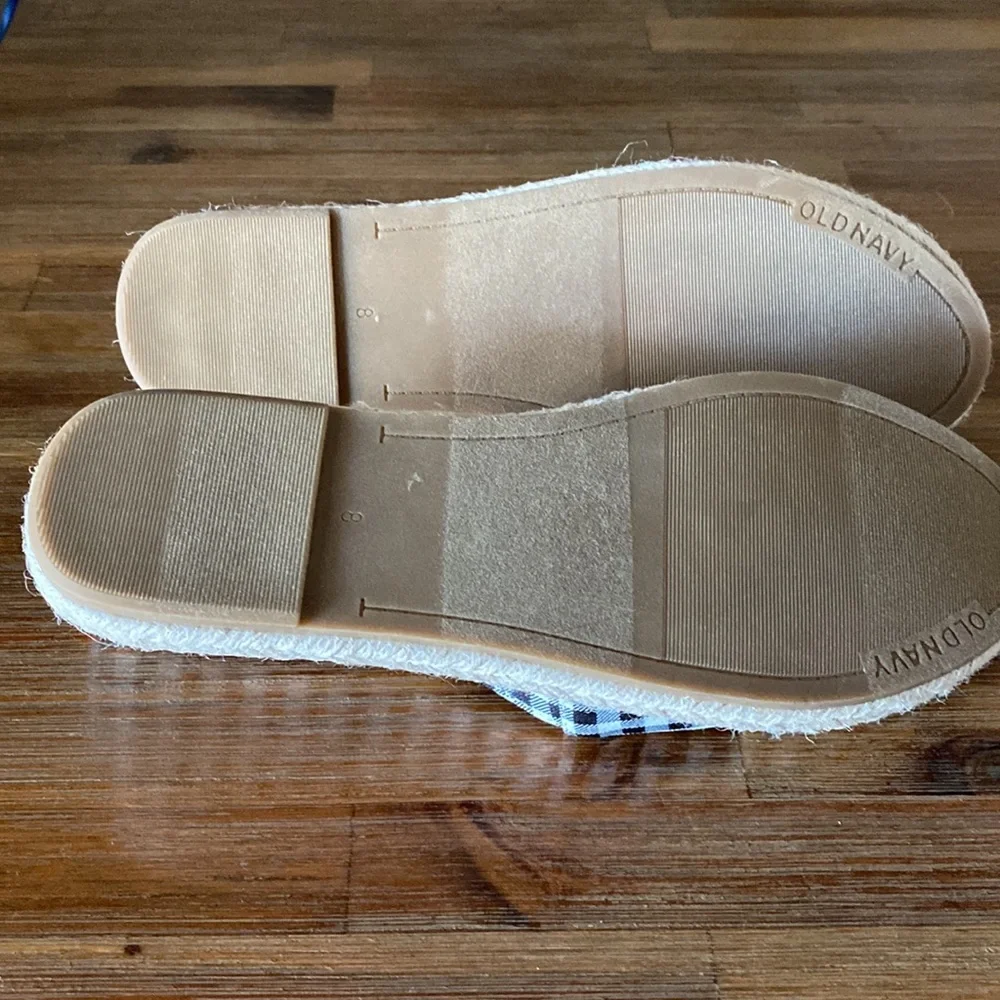 Old Navy espadrilles size 8 checkered black and white new - Picture 2 of 4